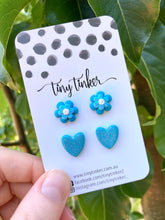 Load image into Gallery viewer, Flower and Heart Earring Sets